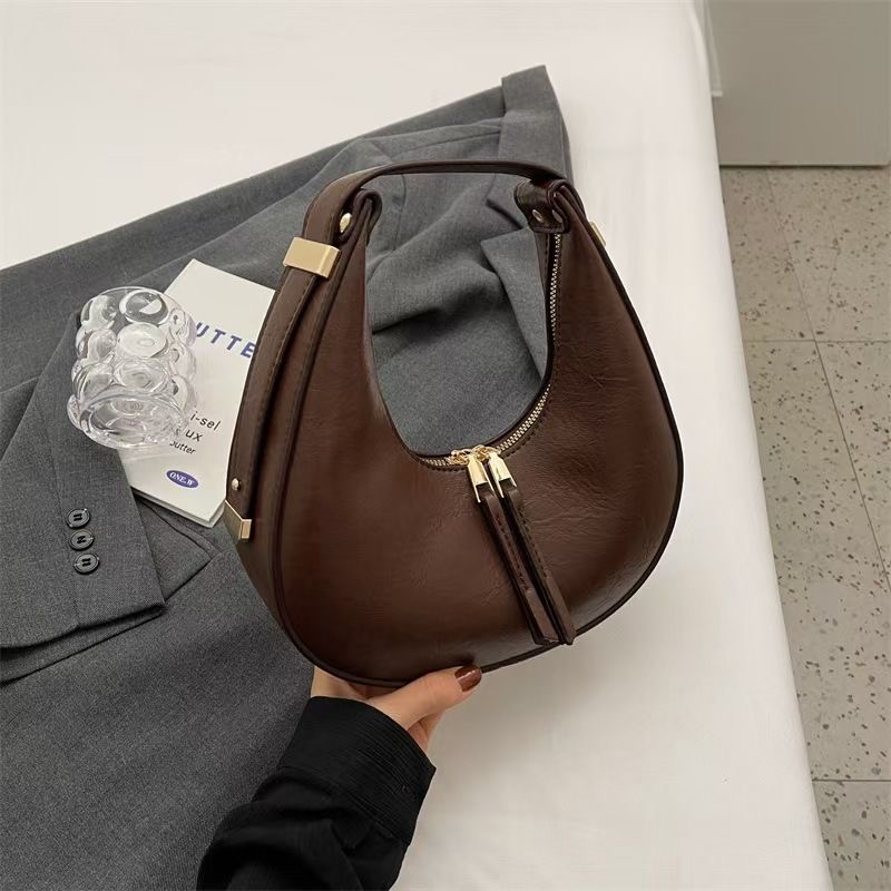 p1 Women’s Crescent Handbag